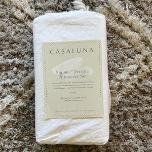 Cassaluna king supima pillowcase set of two. NWT white 250 thread count